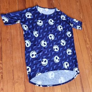 LuLaRoe Jack Skellington oversized Shirt in Size XS